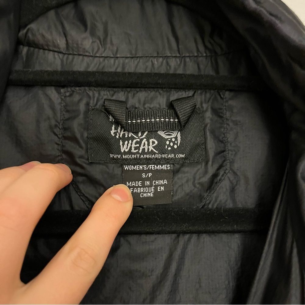 Mountain Hardware Black Quilted Jacket - Picture 4 of 4